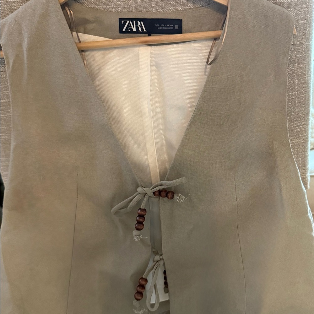 Zara Tan and Cream Vest